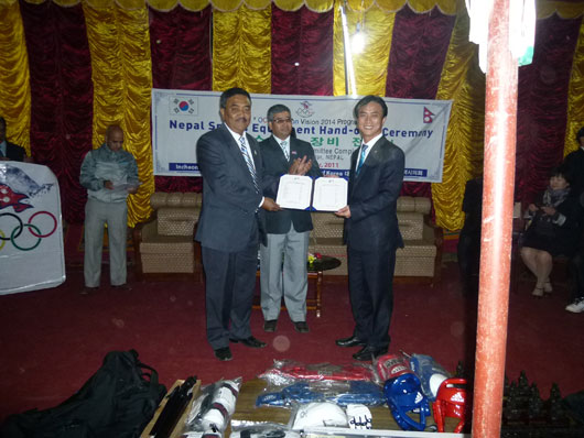 Mr. Lee handed-over the sports equipments to Mr. Dhruba Bahadur Pradhan, President of Nepal Olympic Committee as part of Vision 2014 Program, which is jointly run by the OCA and Incheon for the balanced sports development of Asia. The following sports equipments have been handed over to NOC/Nepal for the development of Sports